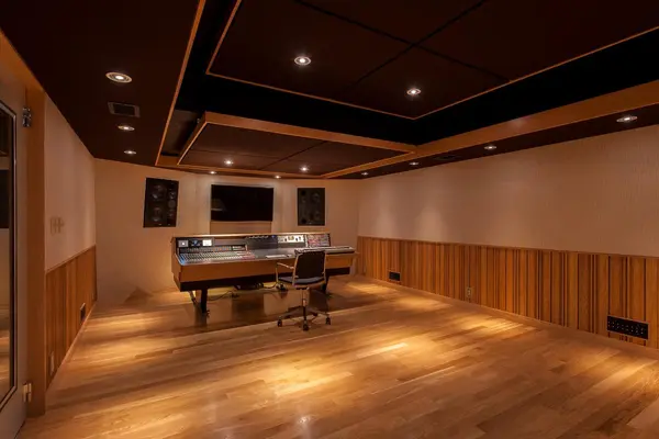 Corrigan recording studio by Brett Acoustics