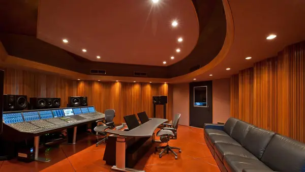 DSC recording studio by Brett Acoustics