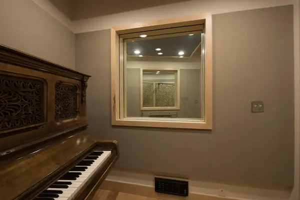 June Audio recording studio by Brett Acoustics