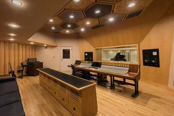 Pulp Arts recording studio by Brett Acoustics