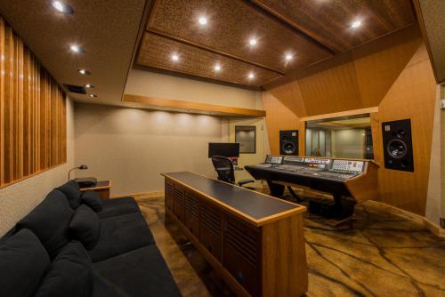 Inhesion_Studios_4